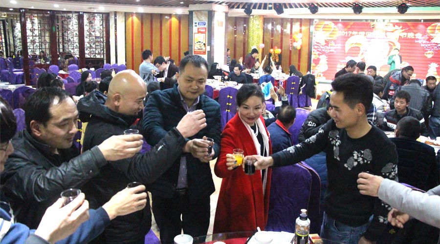 糖心VLOG免费版污年會