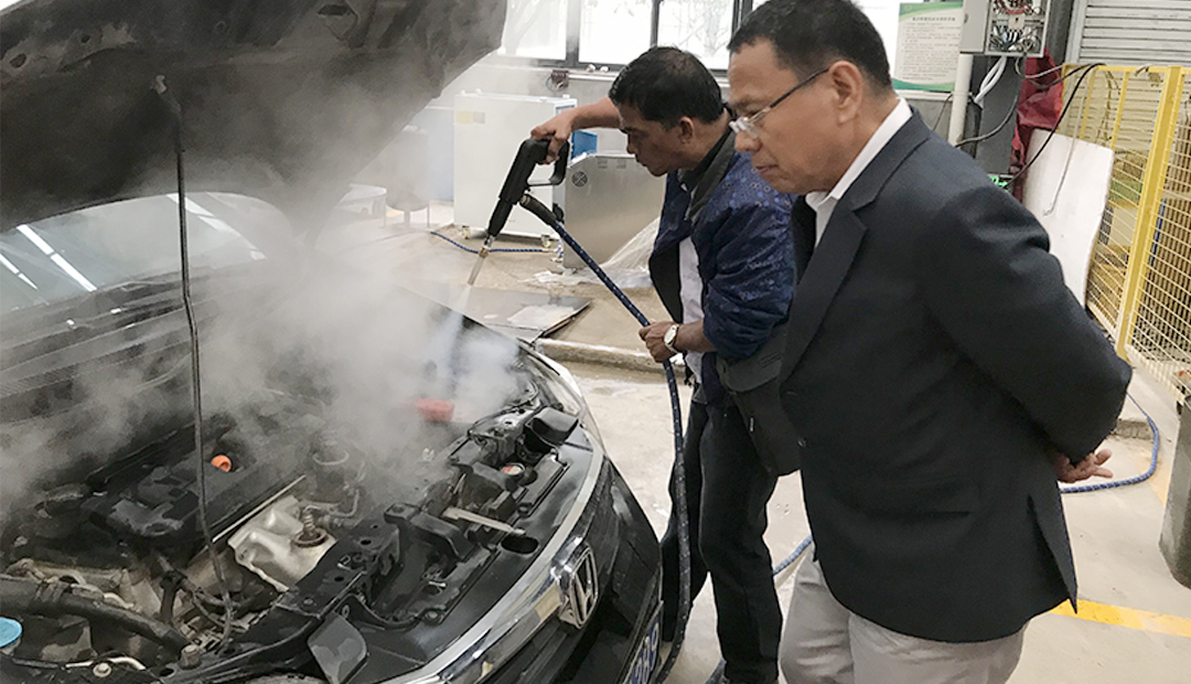 無需排隊洗車店，擁有洗車消毒蒸汽發生器自己在家就能進行洗車方便快捷
