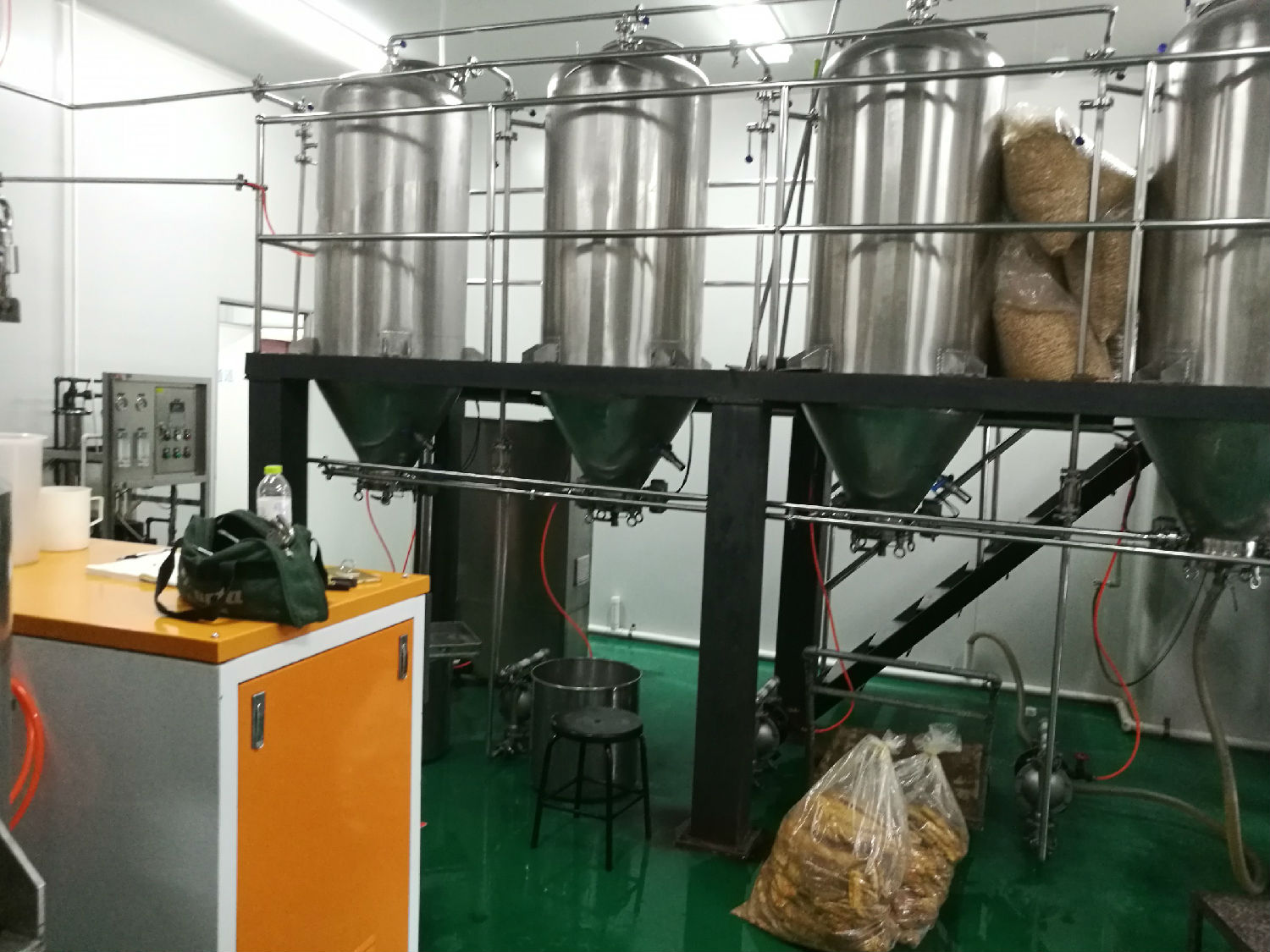 化工行業提純和印染都可以使用糖心破解版在线观看進行輔助加工生產