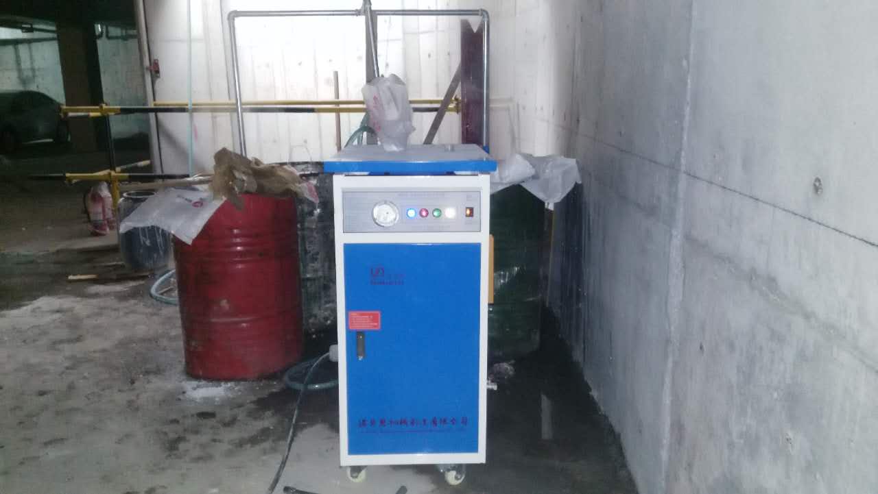 電蒸汽發生器輔助熱膠水生產