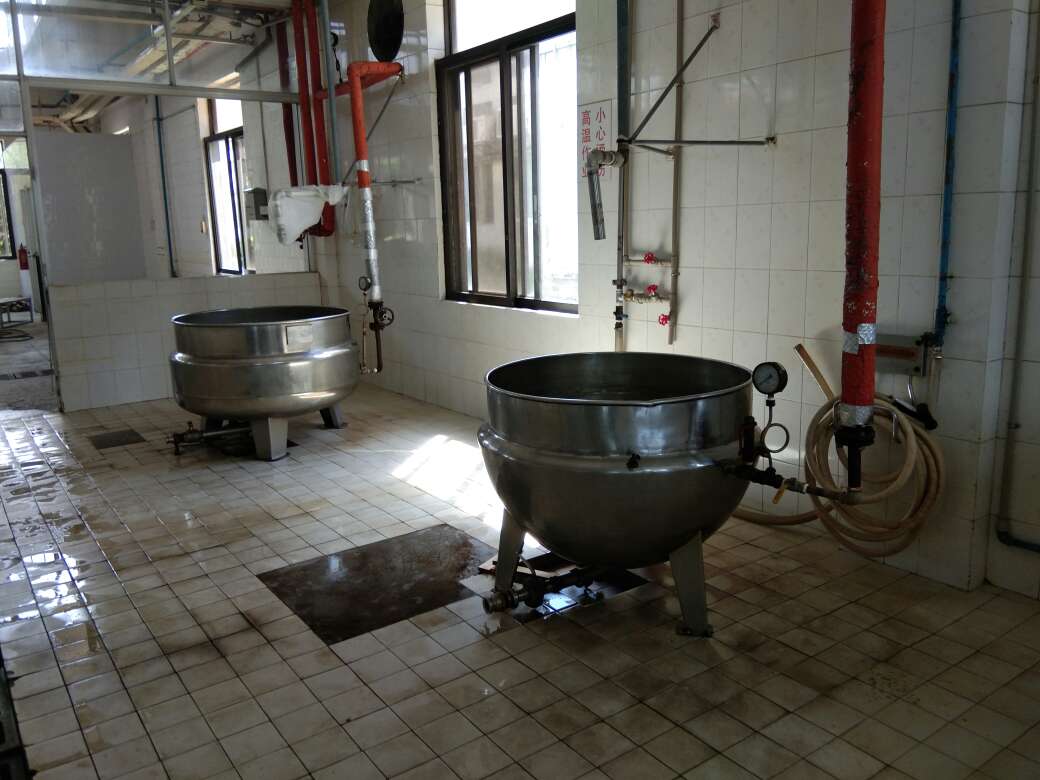 使用糖心视频黄色网站蒸黃豆製作醬料